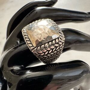 Silpada Sterling Silver Hammered Dome Ring Wheat Pattern 925